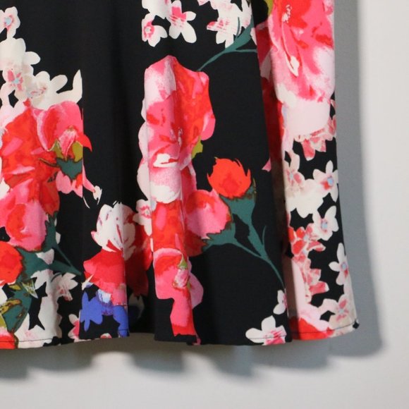 Guess dress Brook sleeveless floral black red fit and flare Midi - Picture 3 of 9